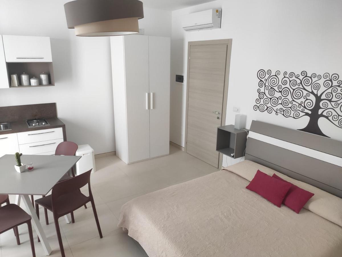 פורטו צ'זראו Casa Vacanze Rossini מראה חיצוני תמונה