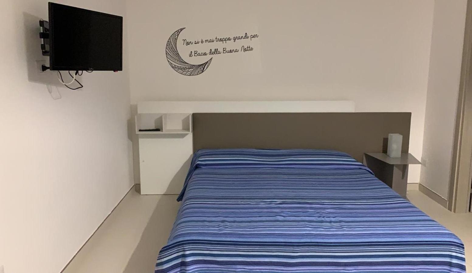 פורטו צ'זראו Casa Vacanze Rossini מראה חיצוני תמונה